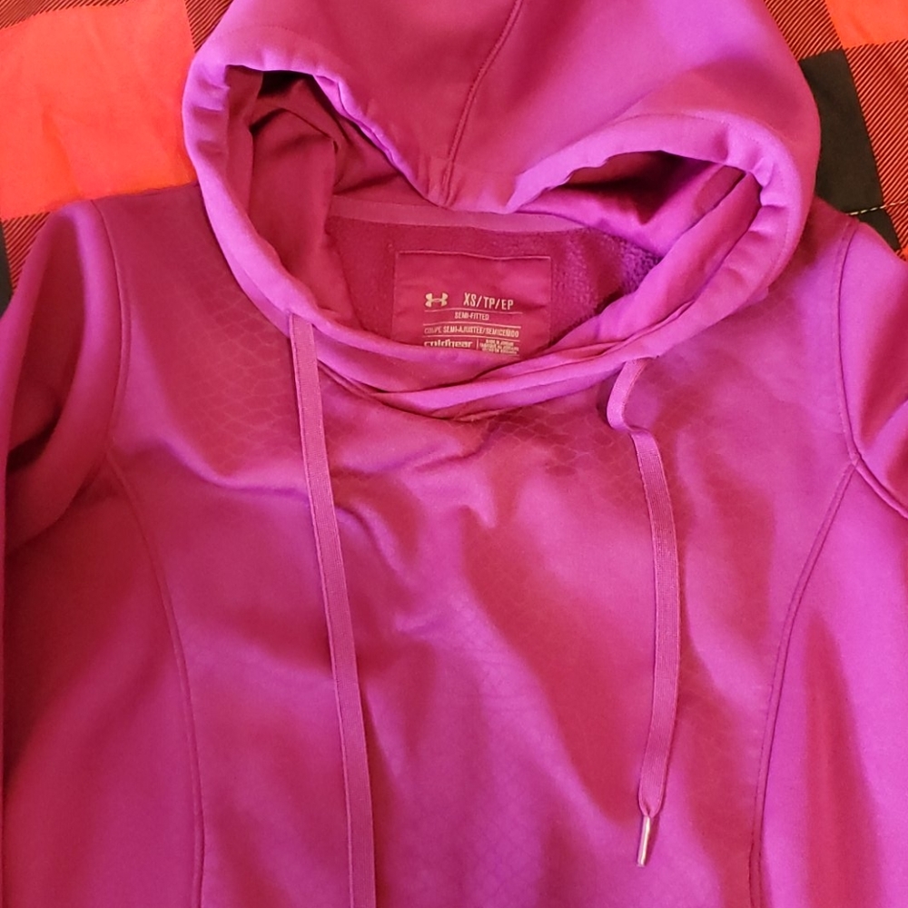 Under Armour Hoodie